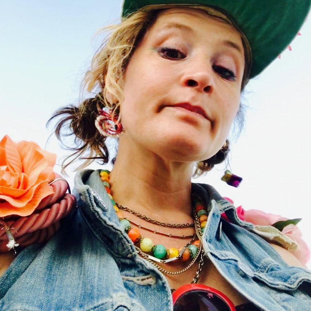 Meet your Posher, Sabrina